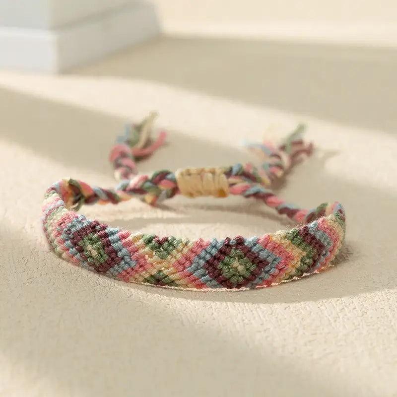 Pulseiras de Amizade: Coloridas para Crianças Felizes
