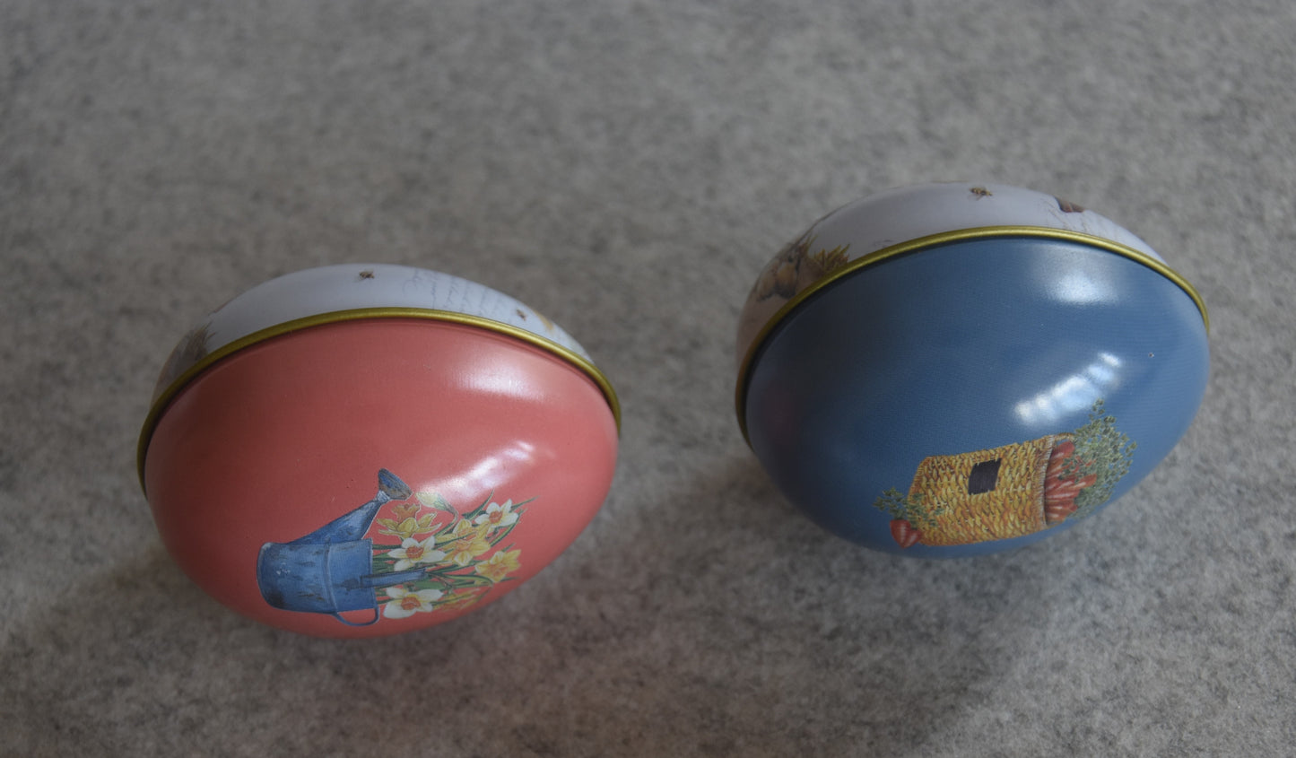 Ovos de Páscoa em Lata