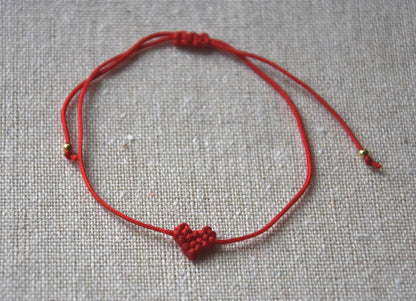 Pulseiras artesanais, feitas com amor 💖