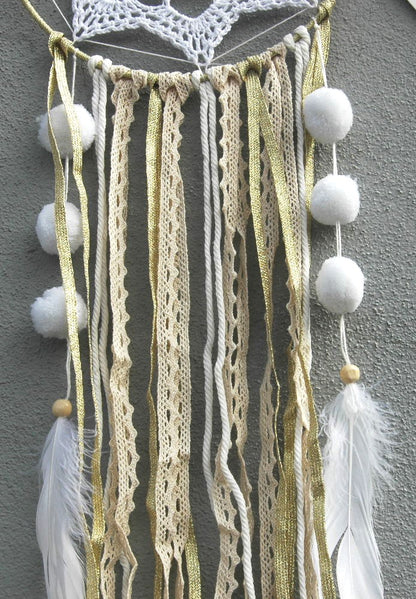 Caça Sonhos artesanal Dourado