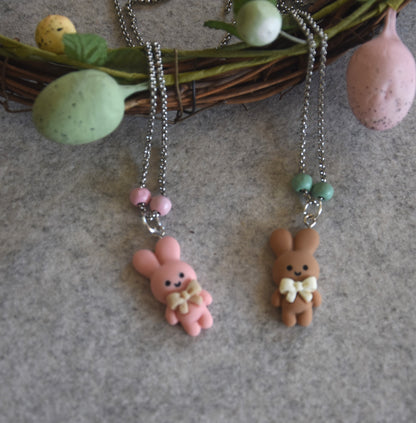 Colar Encantado com Coelhinho