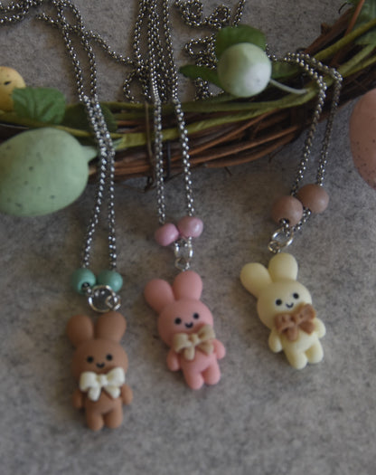 Colar Encantado com Coelhinho