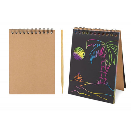 Caderno de 8 folhas - Riscas e aparecem as cores